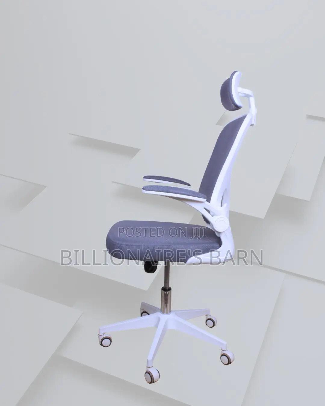 Swivel Backrest | Ergonomic Heavy-Duty | Same-Day Delivery Available