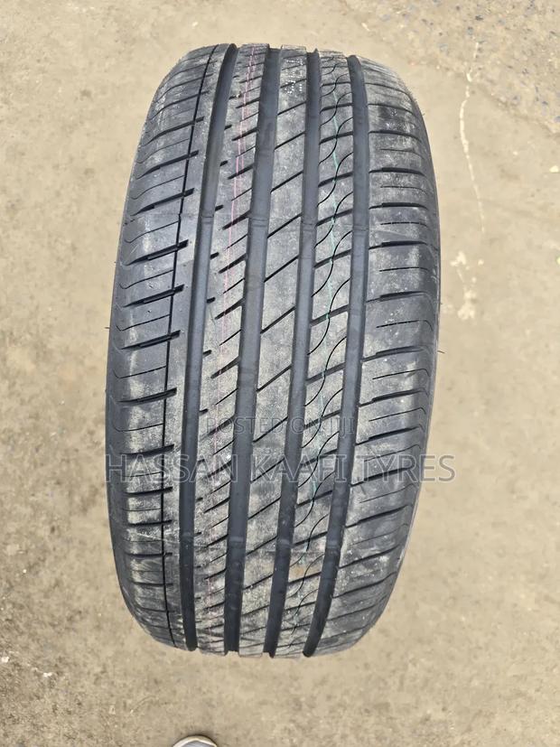 275/55r19 Grenlander Tyre - thumbnail 2