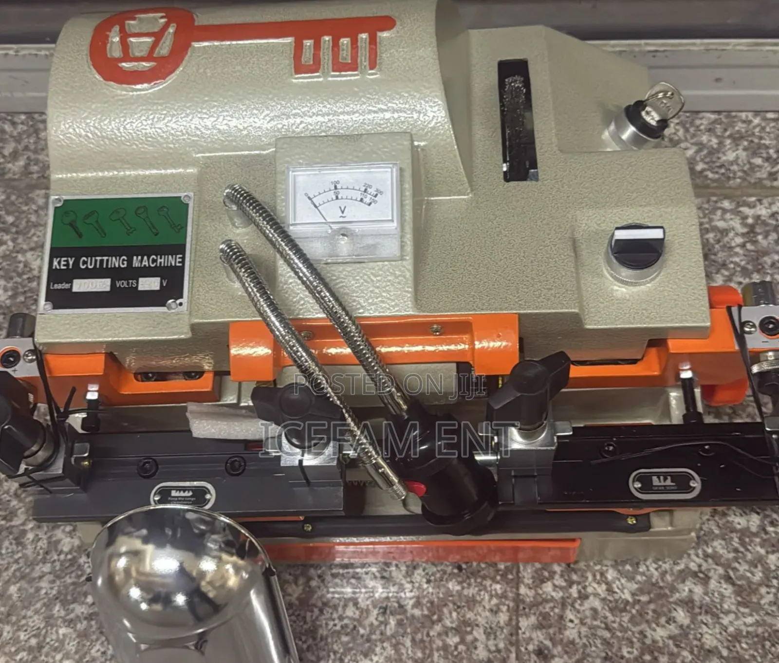 Key Cutting Machine/Key Cutting Machine