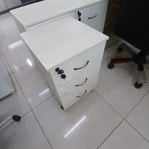 Lockable Top Drawer For Document Security