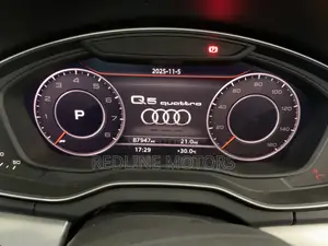 Audi Q5 2.0T Premium AWD quattro 2018 White