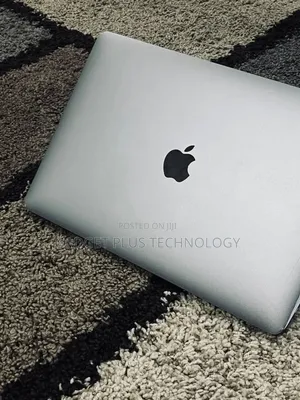 Laptop Apple MacBook Pro 2018 16GB Intel Core I7 SSD 512GB