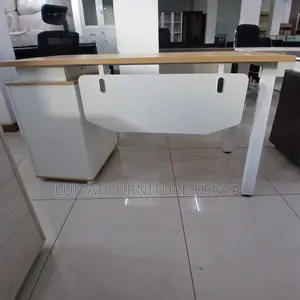 Spacious Desk for Working Surface for Laptops