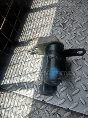 Engine Mounting Mazda Demio