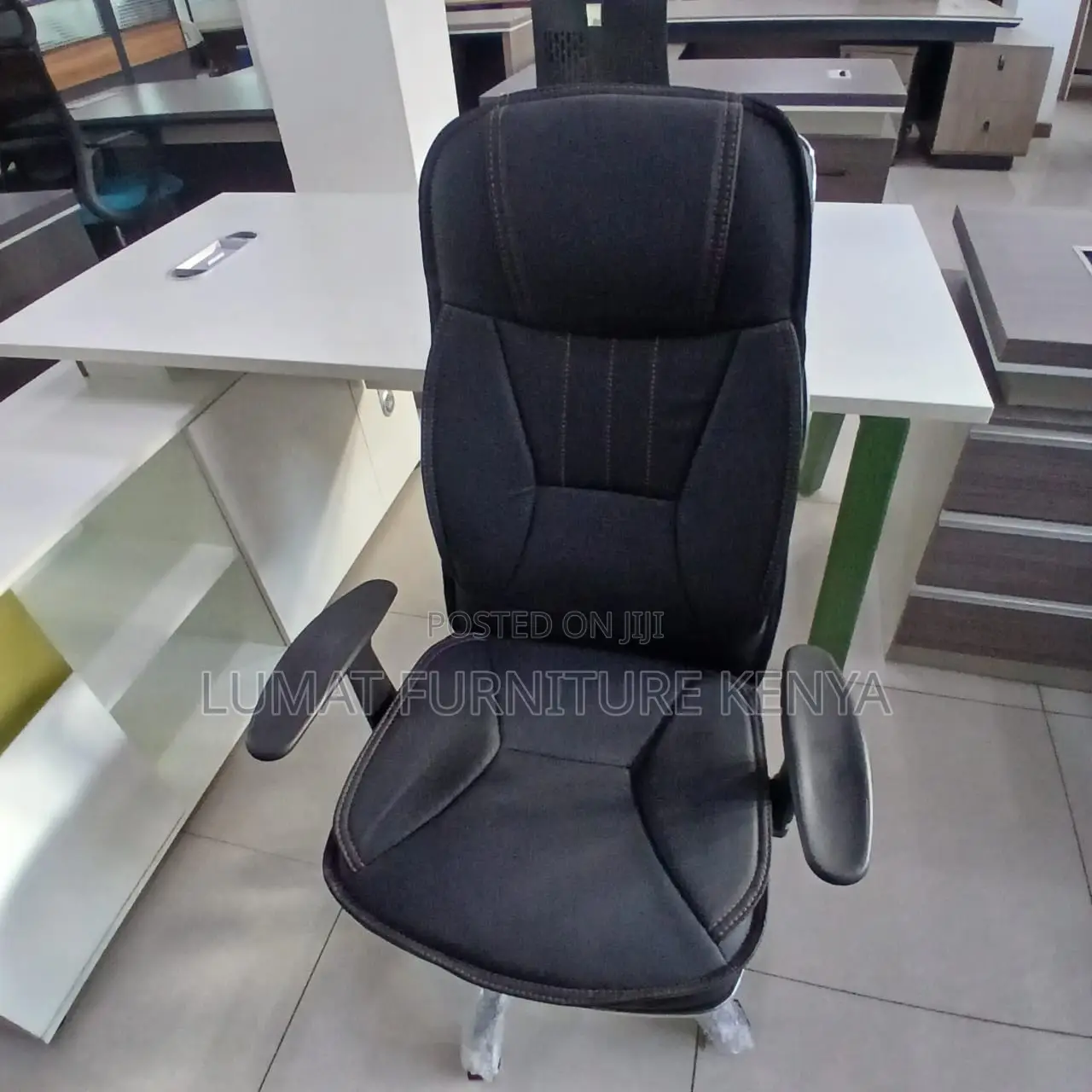 Ergonomic Design Office Secretary Chair