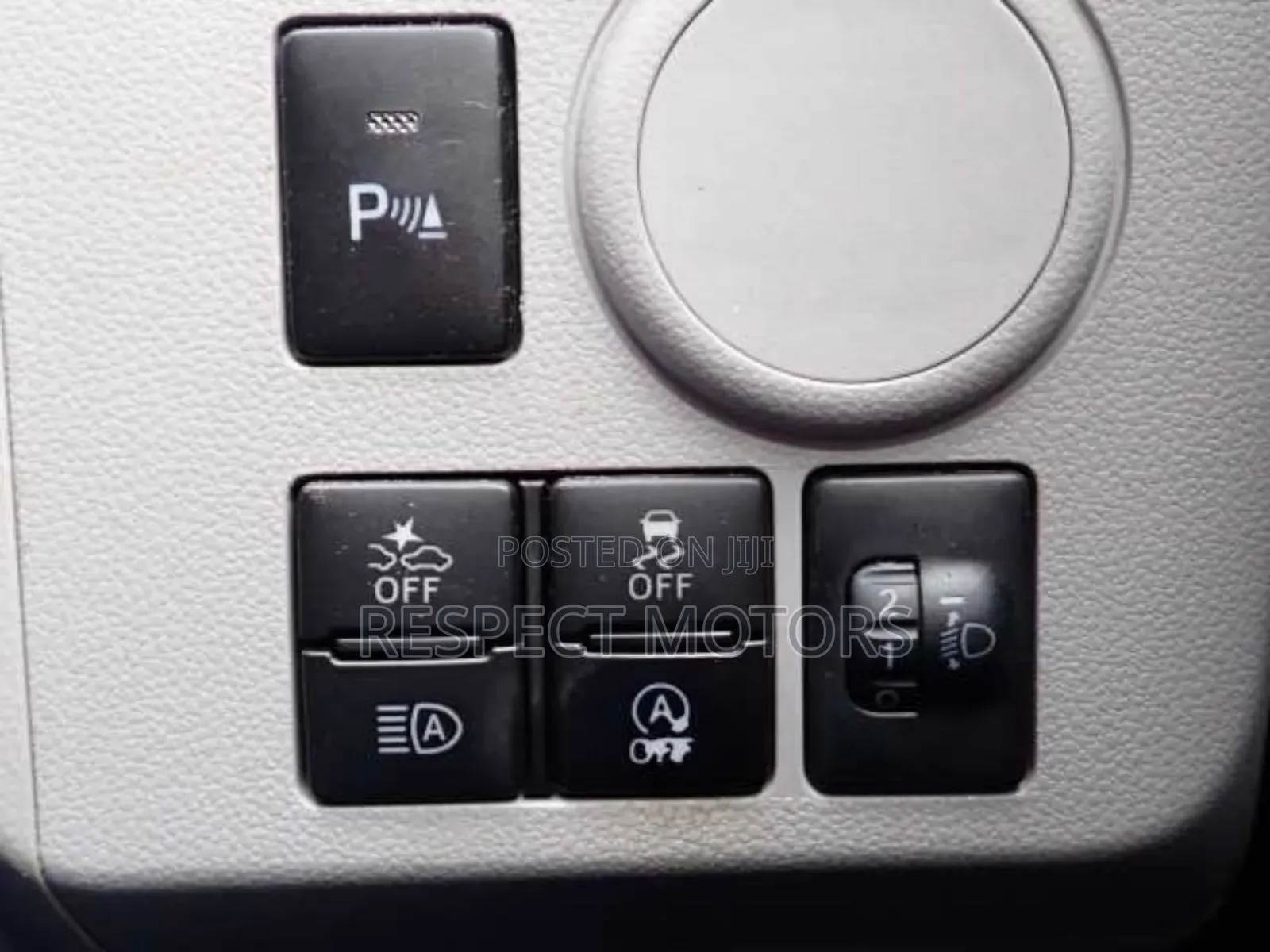 Daihatsu Mira 2018 Silver