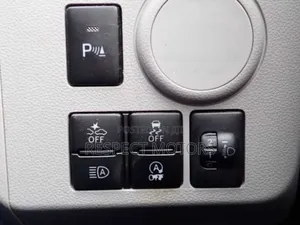 Daihatsu Mira 2018 Silver