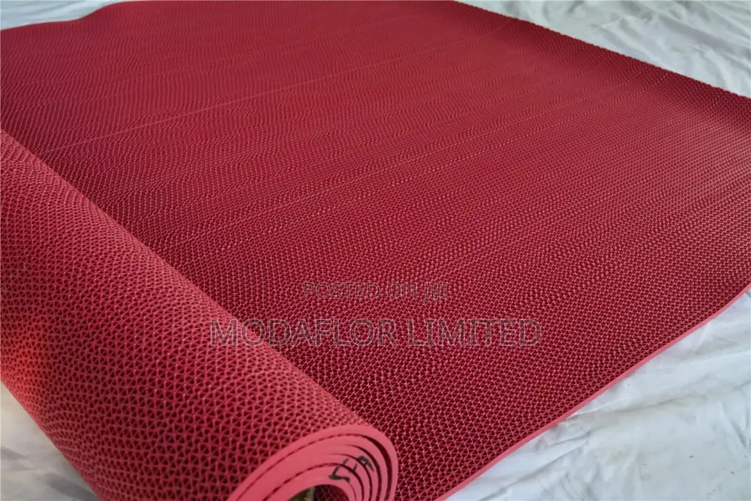 Safe-Step PVC Mats – Reliable Anti-Slip Mats for Bathrooms Pools