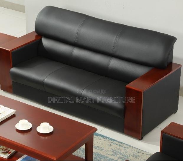 Office Chair: Black Boardroom Leather Sofa - thumbnail 9