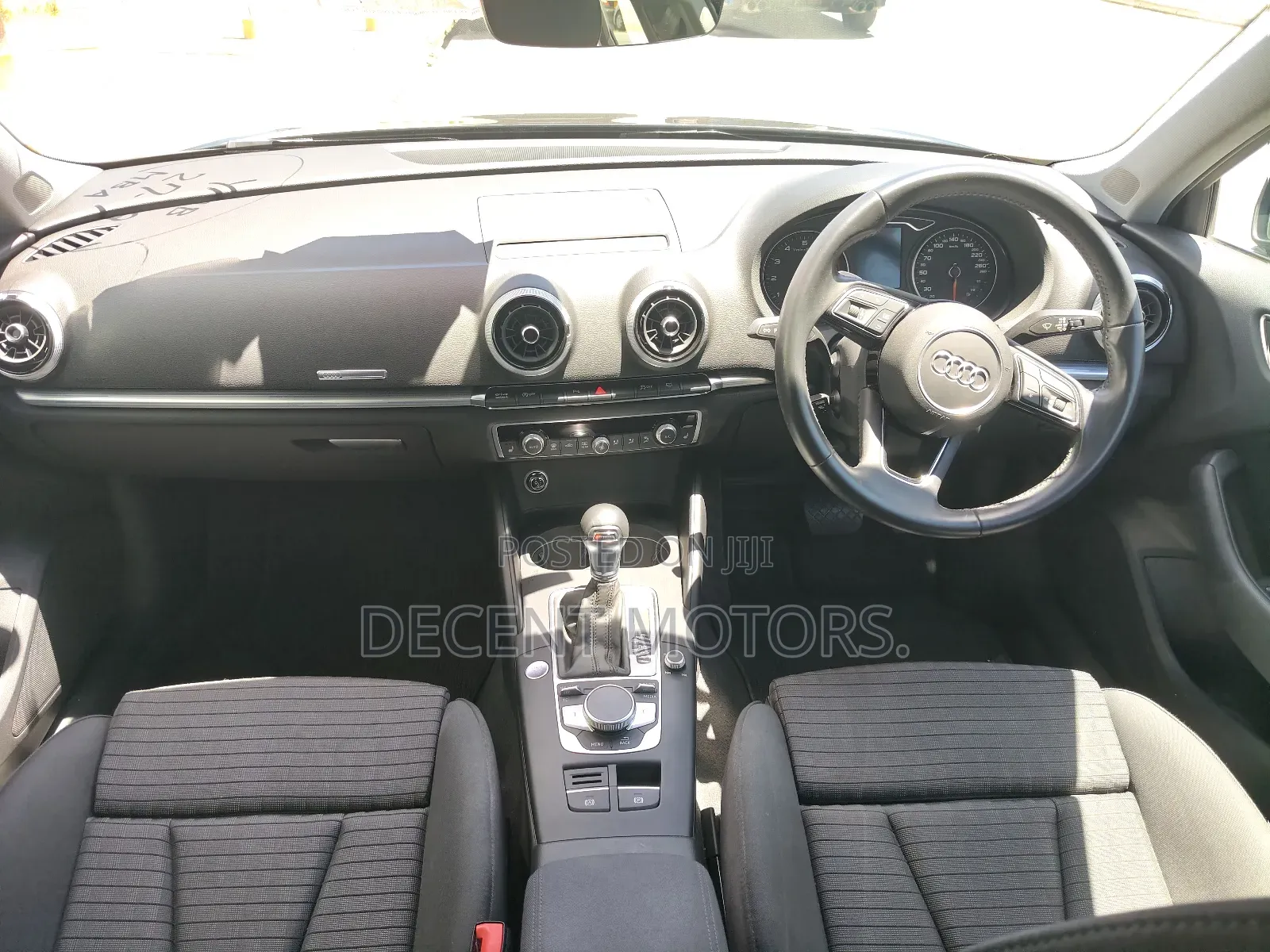 Audi A3 2.0T Titanium Premium FWD 2019 Black