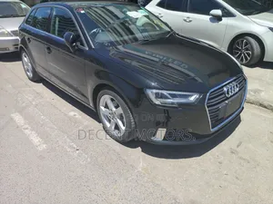 Audi A3 2.0T Titanium Premium FWD 2019 Black