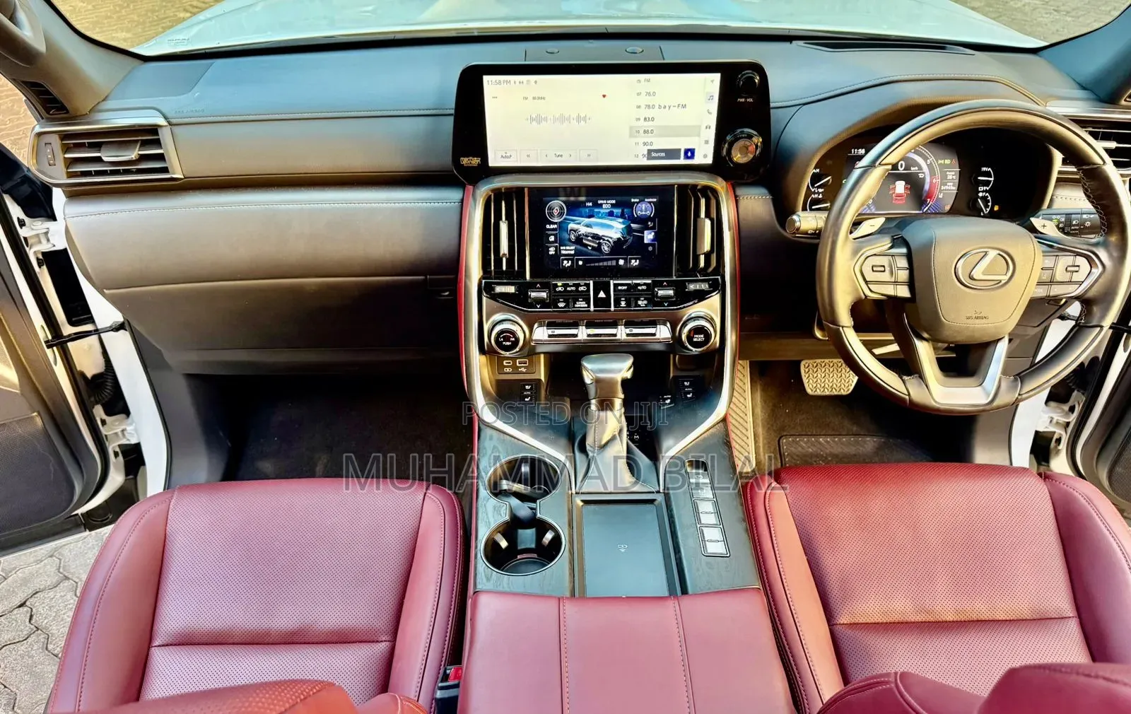 Lexus LX LX 600 2023 White