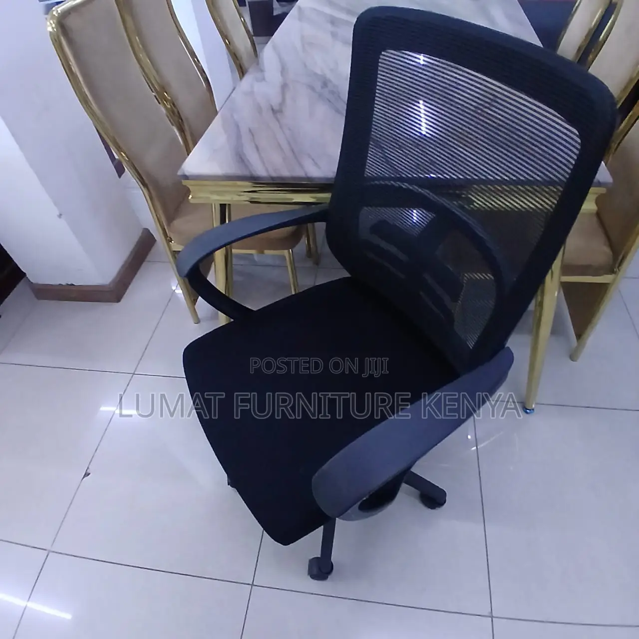 Mesh Swivel Midback Seat