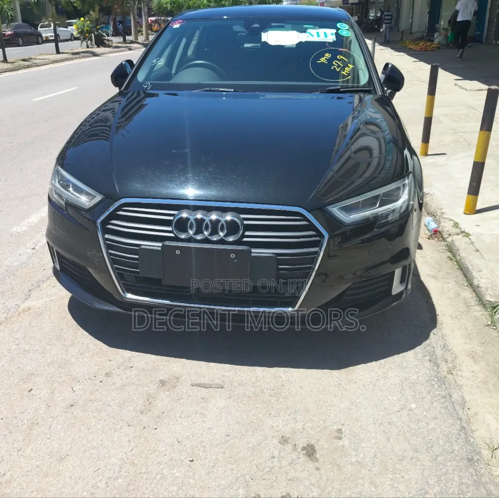 Audi A3 2.0T Titanium Premium FWD 2019 Black