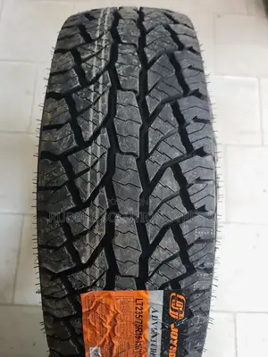 235/75r15 A/T Joyroad