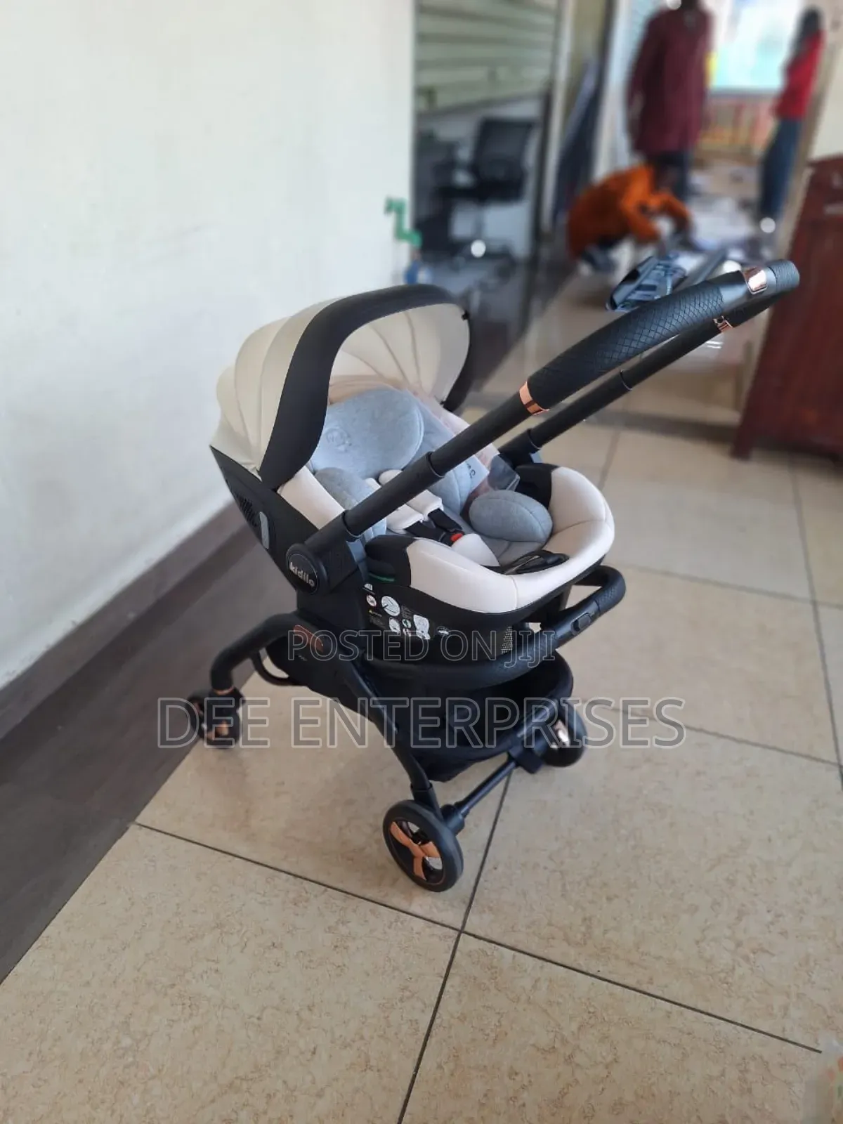 Baby Stroller With Adjustable Recliner
