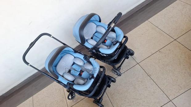 Baby Stroller With Adjustable Recliner - thumbnail 3