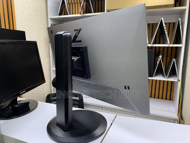 Hp Z24 Monitor
