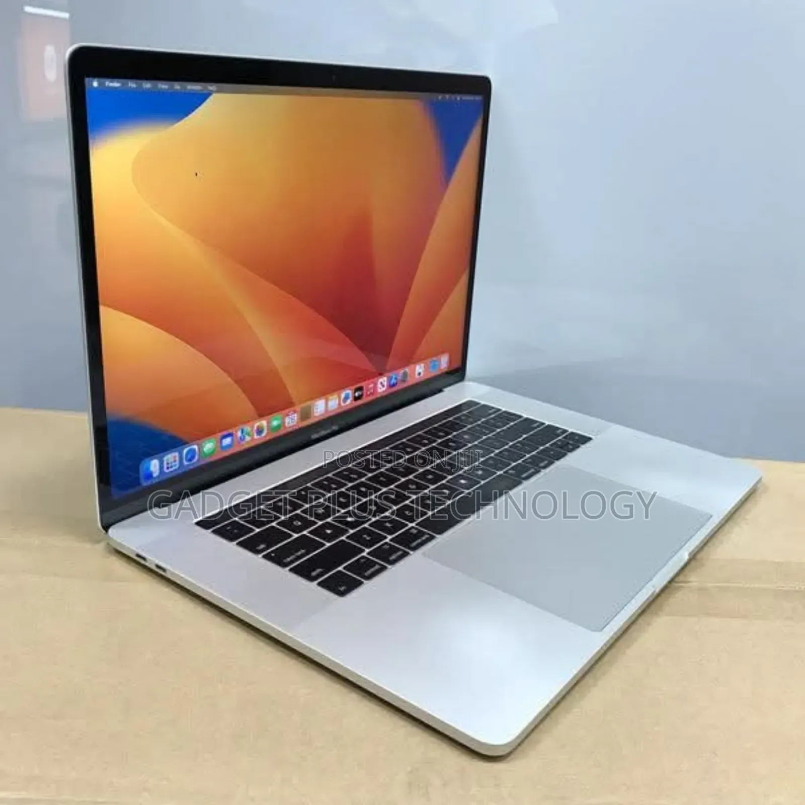 Laptop Apple MacBook Pro 2017 16GB Intel Core I7 SSD 2T