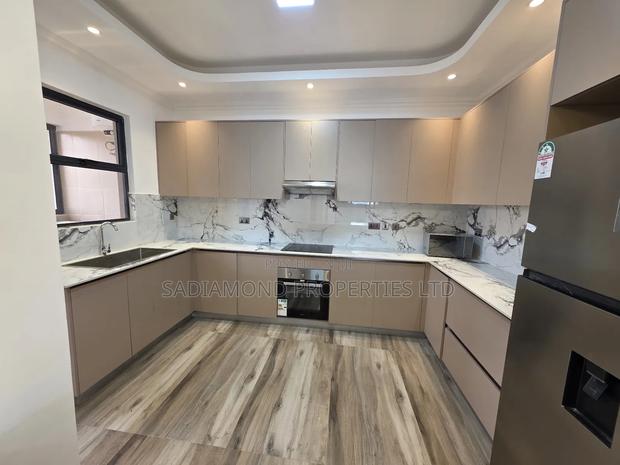 2bdrm Apartment in Westlands for rent