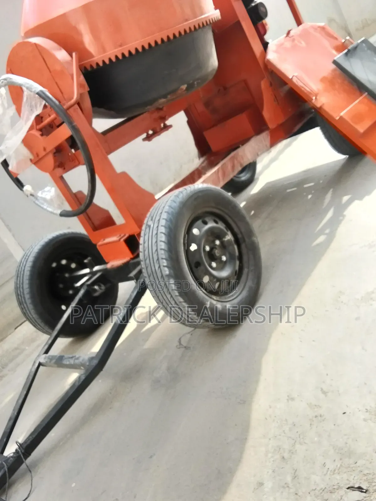 Heavy Duty Titan Concrete Mixer