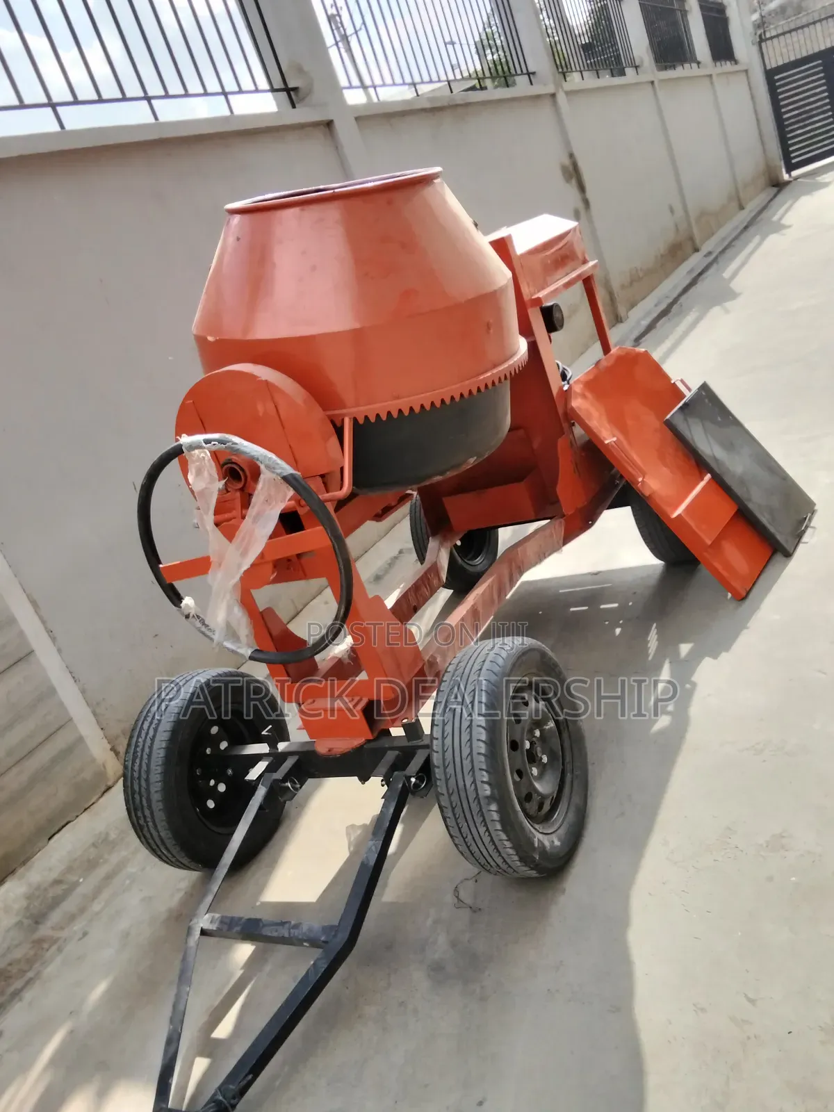 Heavy Duty Titan Concrete Mixer