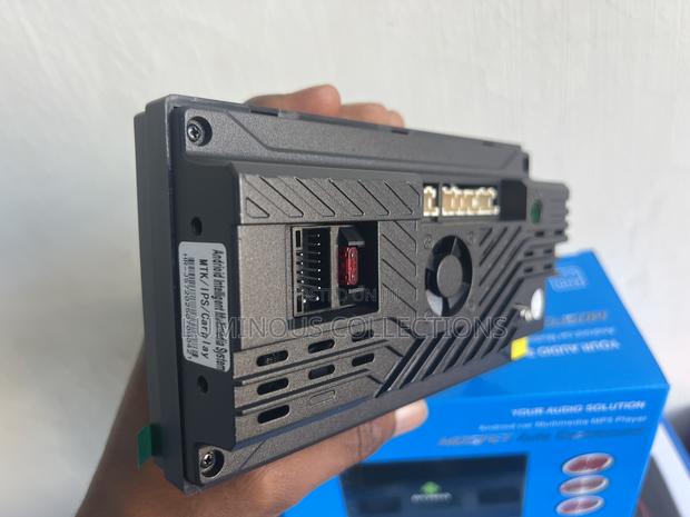 Brand New Android 15 Intelligent 7" With Youtube, Carplay, GPS - thumbnail 4