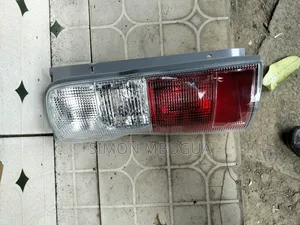 Nissan Caravan E25 Taillight