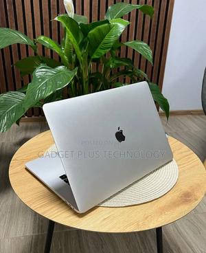 Laptop Apple MacBook Pro 2017 16GB Intel Core I7 SSD 512GB - thumbnail 2
