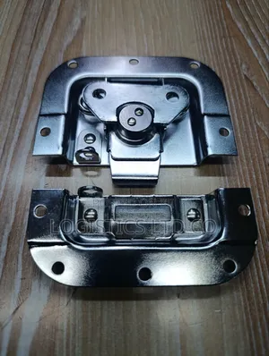 9,12,16u Rack Door Locks