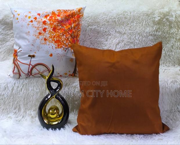 Throw Pillow Covers/Sofa Pillow Covers