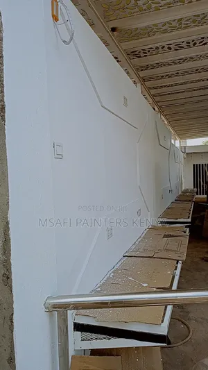 Painting Services in Upperhill