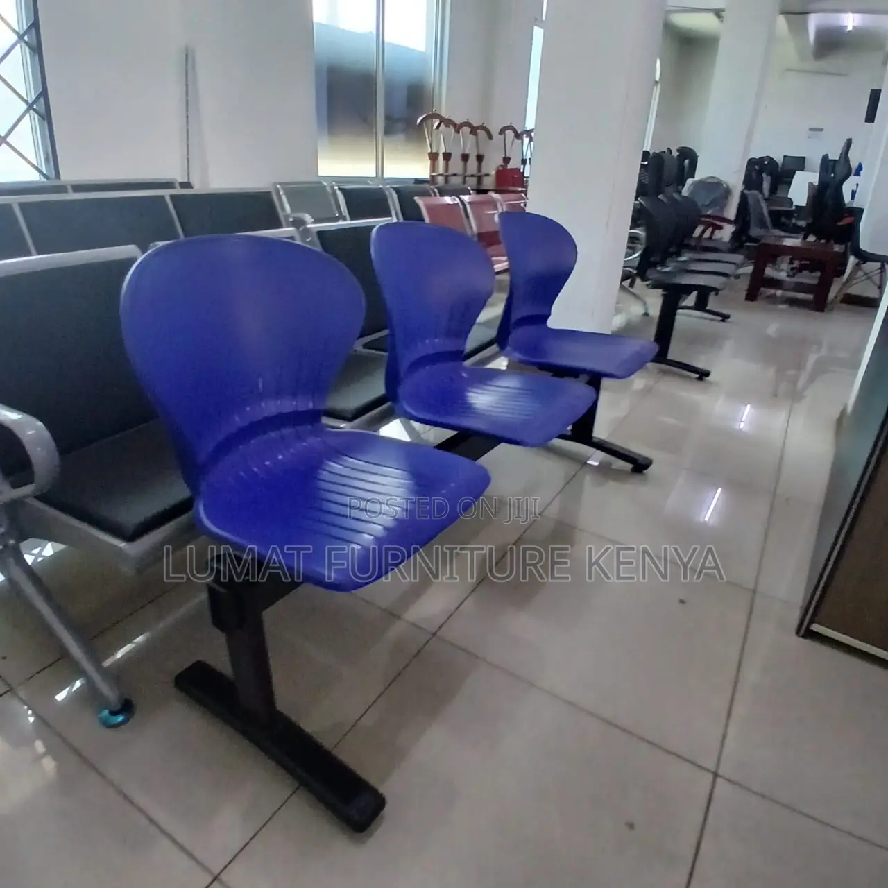 Comfortable Curved Seat Design