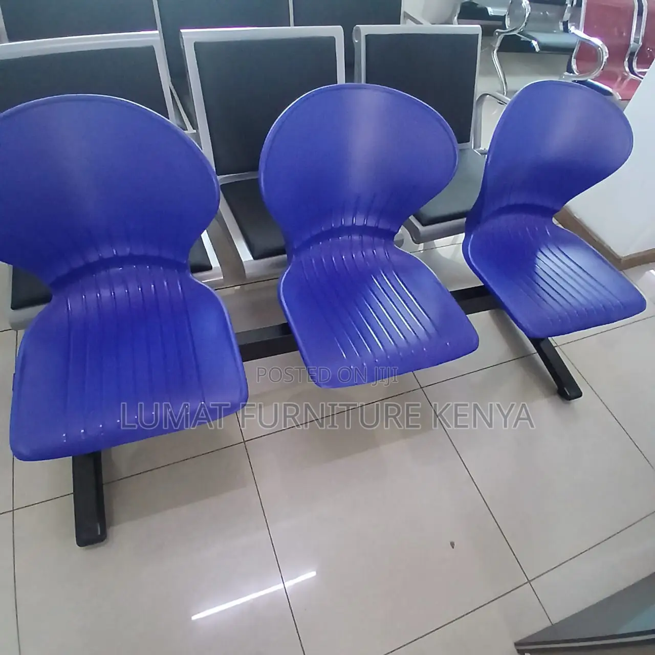 Comfortable Curved Seat Design