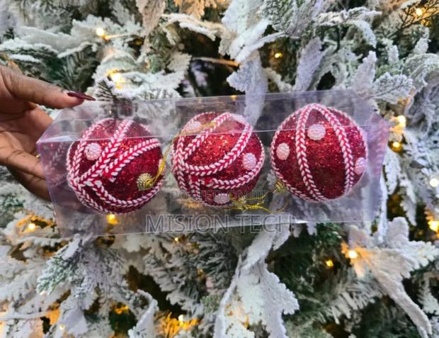 *Red Wooven 3pc Set Christmas Ball* - main view