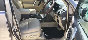 Toyota Land Cruiser Prado 2018 Gray