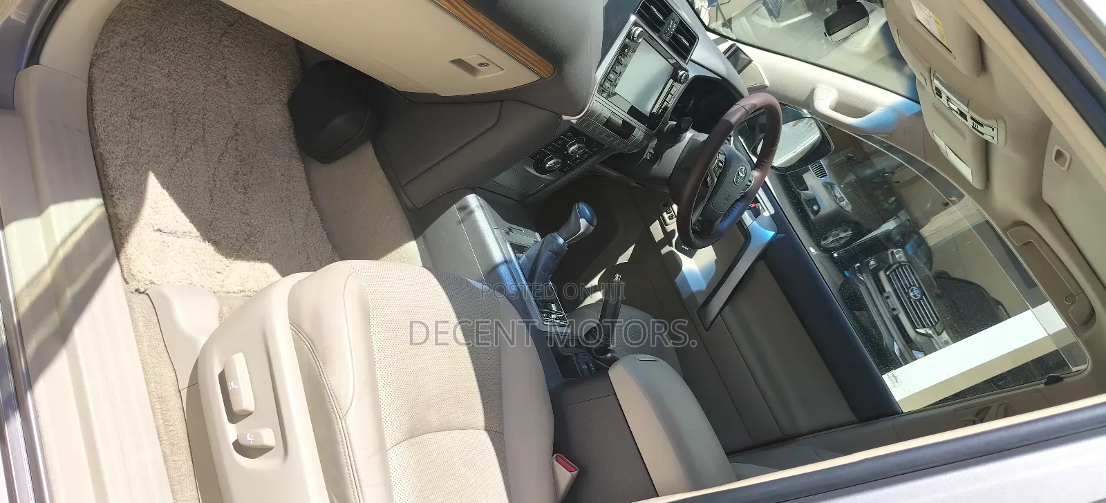 Toyota Land Cruiser Prado 2018 Gray