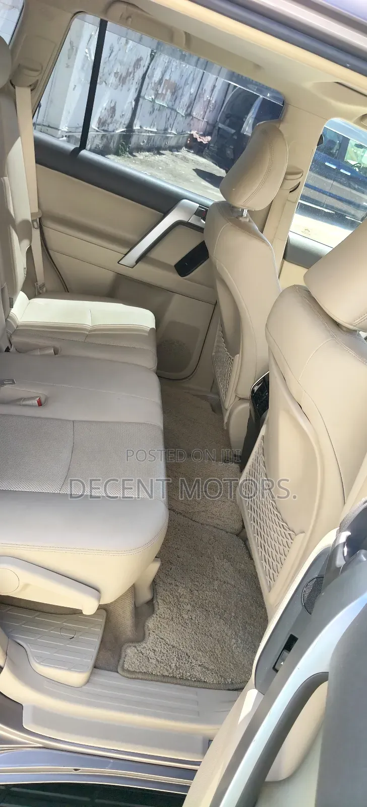 Toyota Land Cruiser Prado 2018 Gray