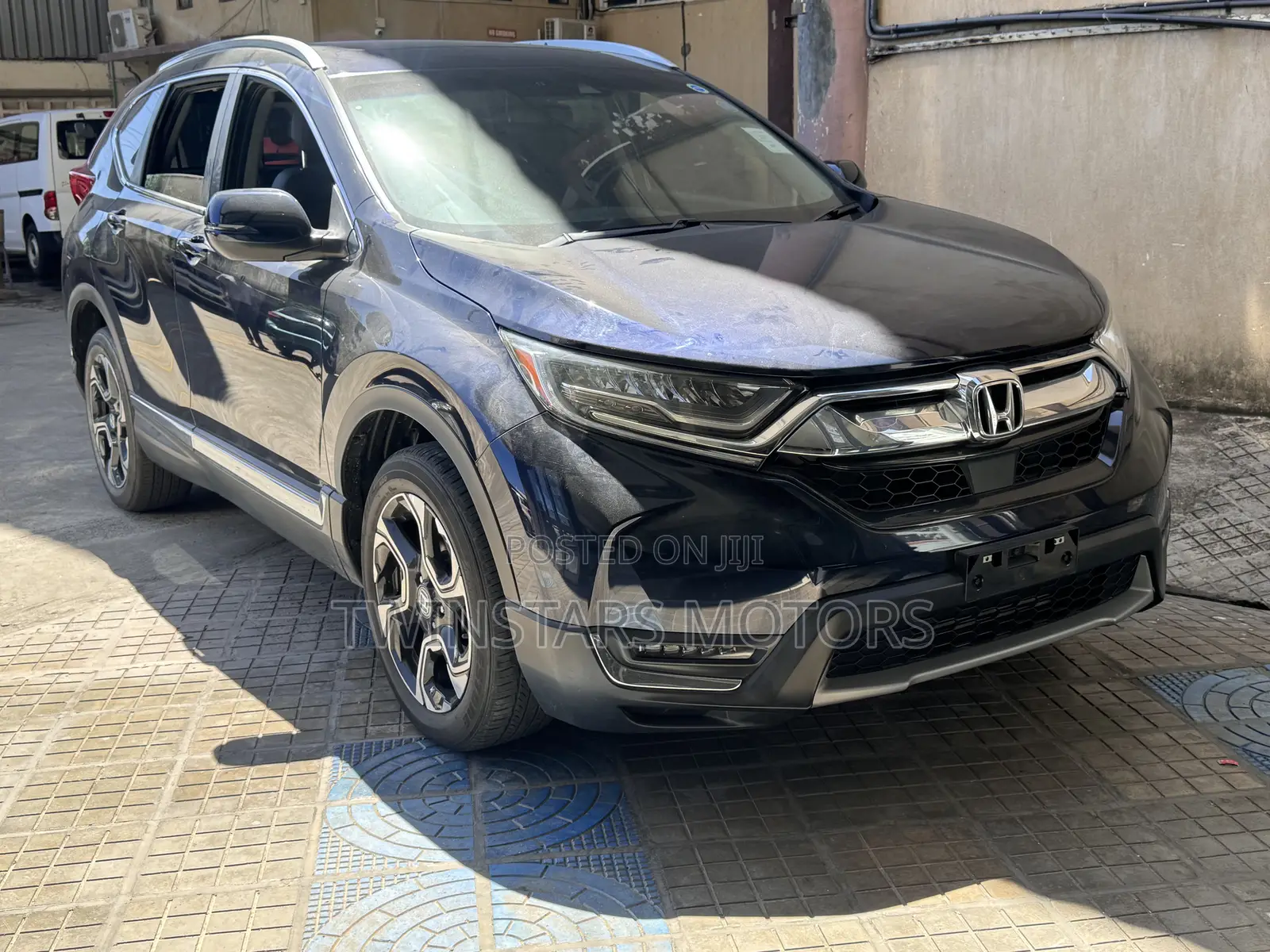 Honda CR-V Touring AWD 2018 Blue