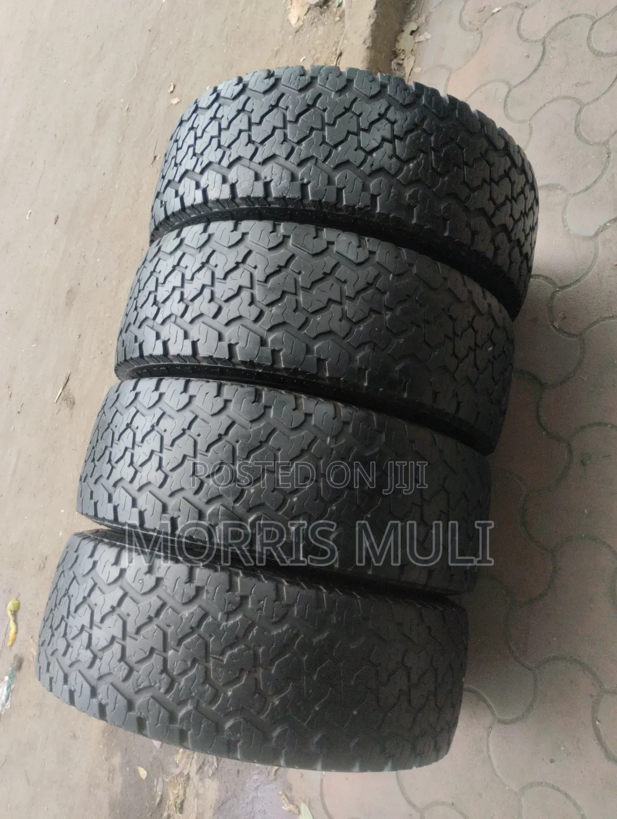 265/65r17 Maxxis