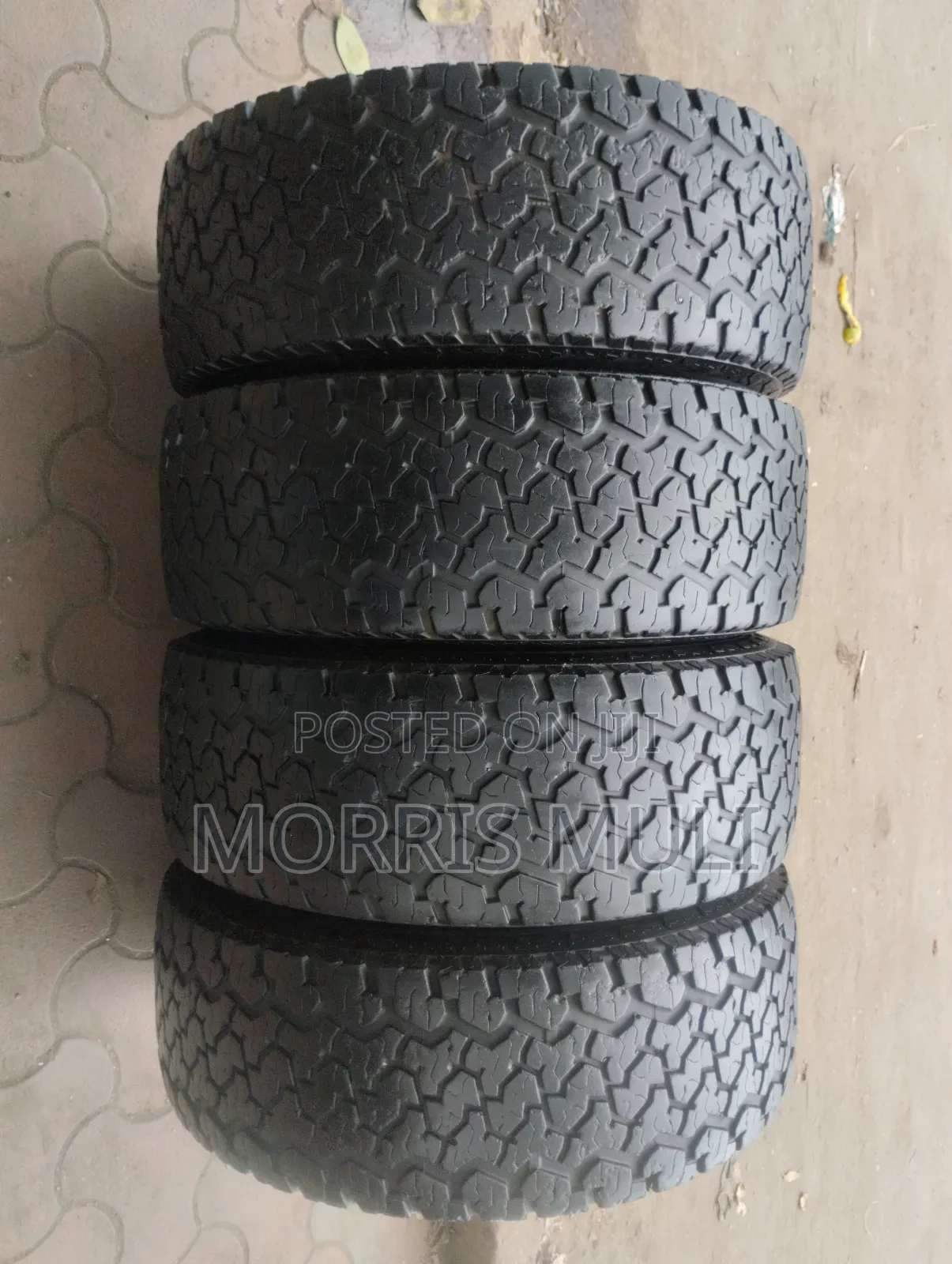 265/65r17 Maxxis