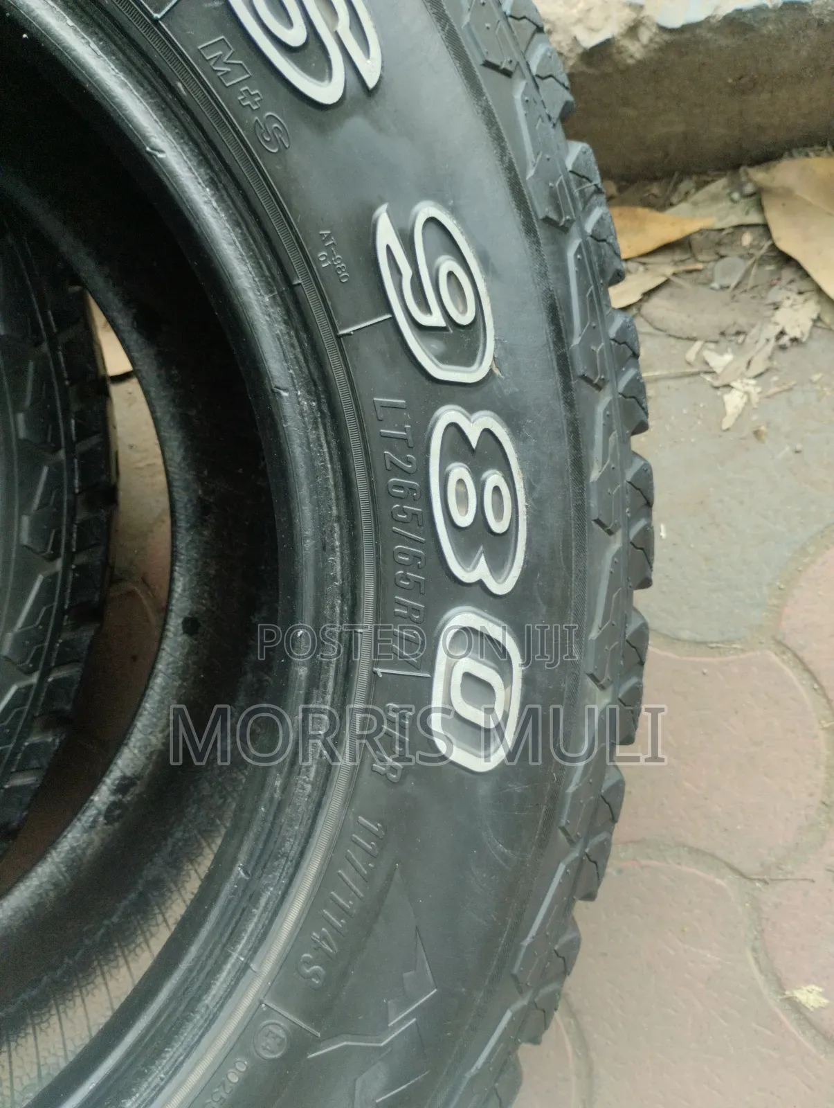 265/65r17 Maxxis