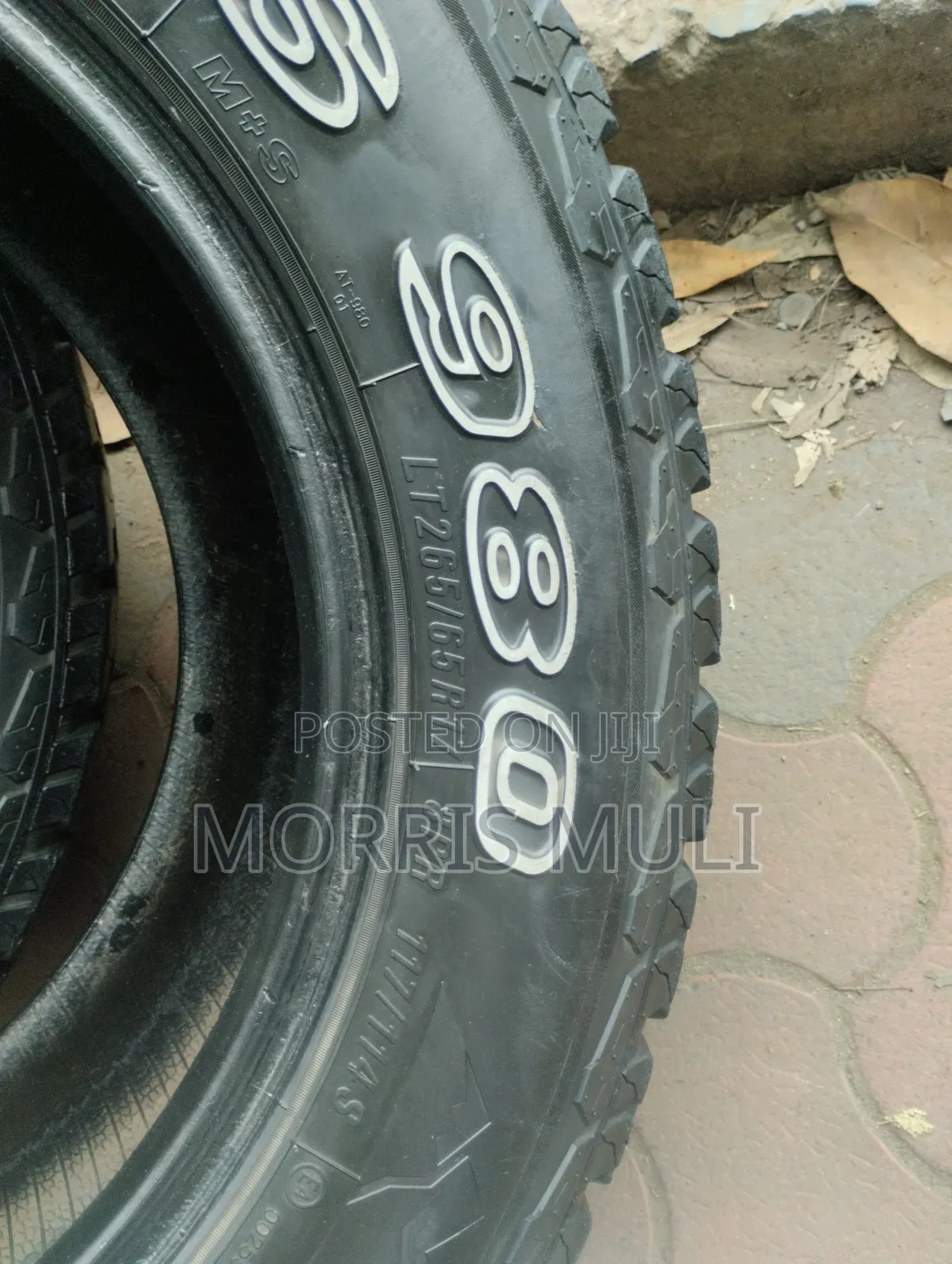 265/65r17 Maxxis