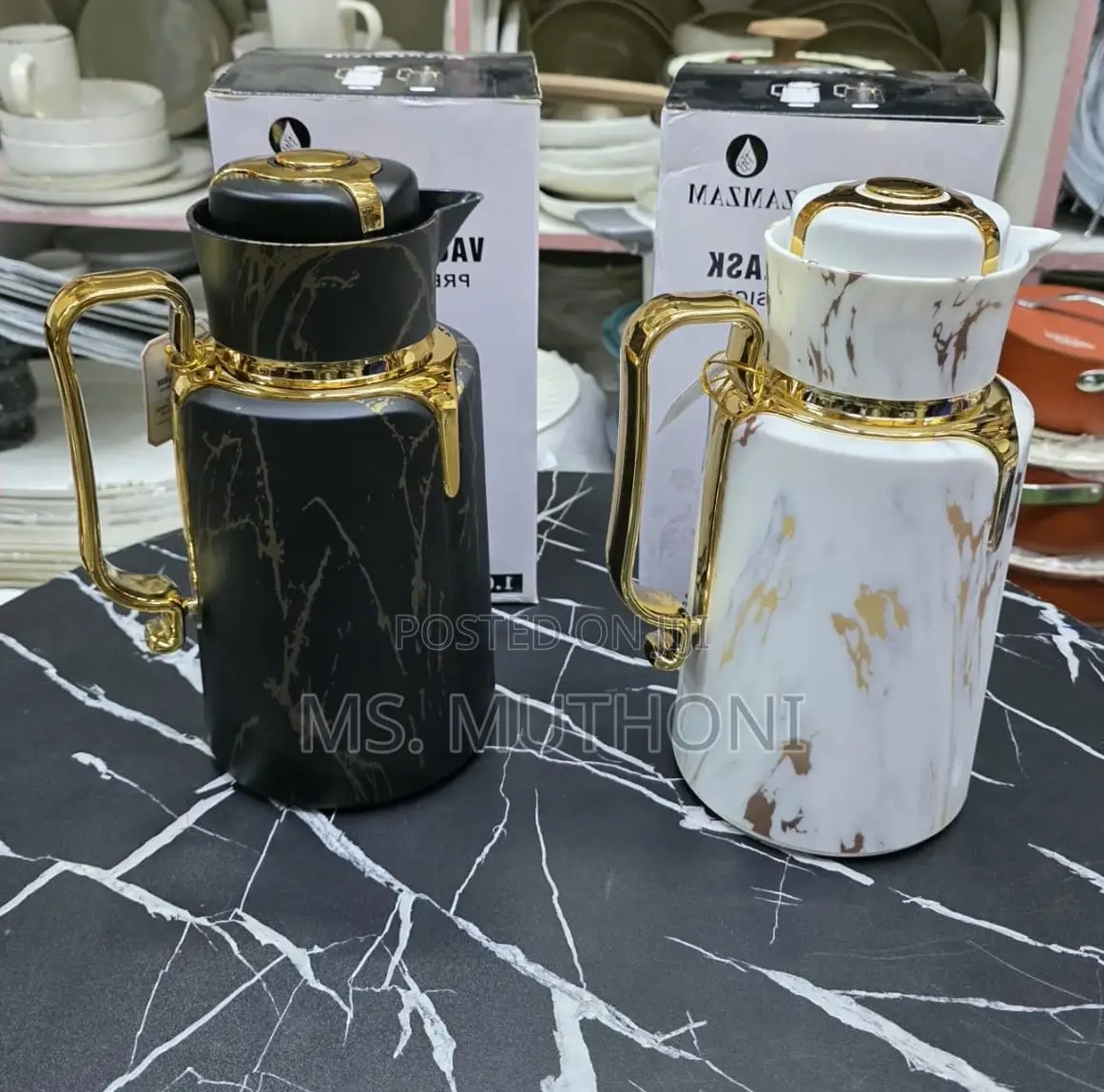 Double Walled Black and Gold Marble-Like Vacuum Flask