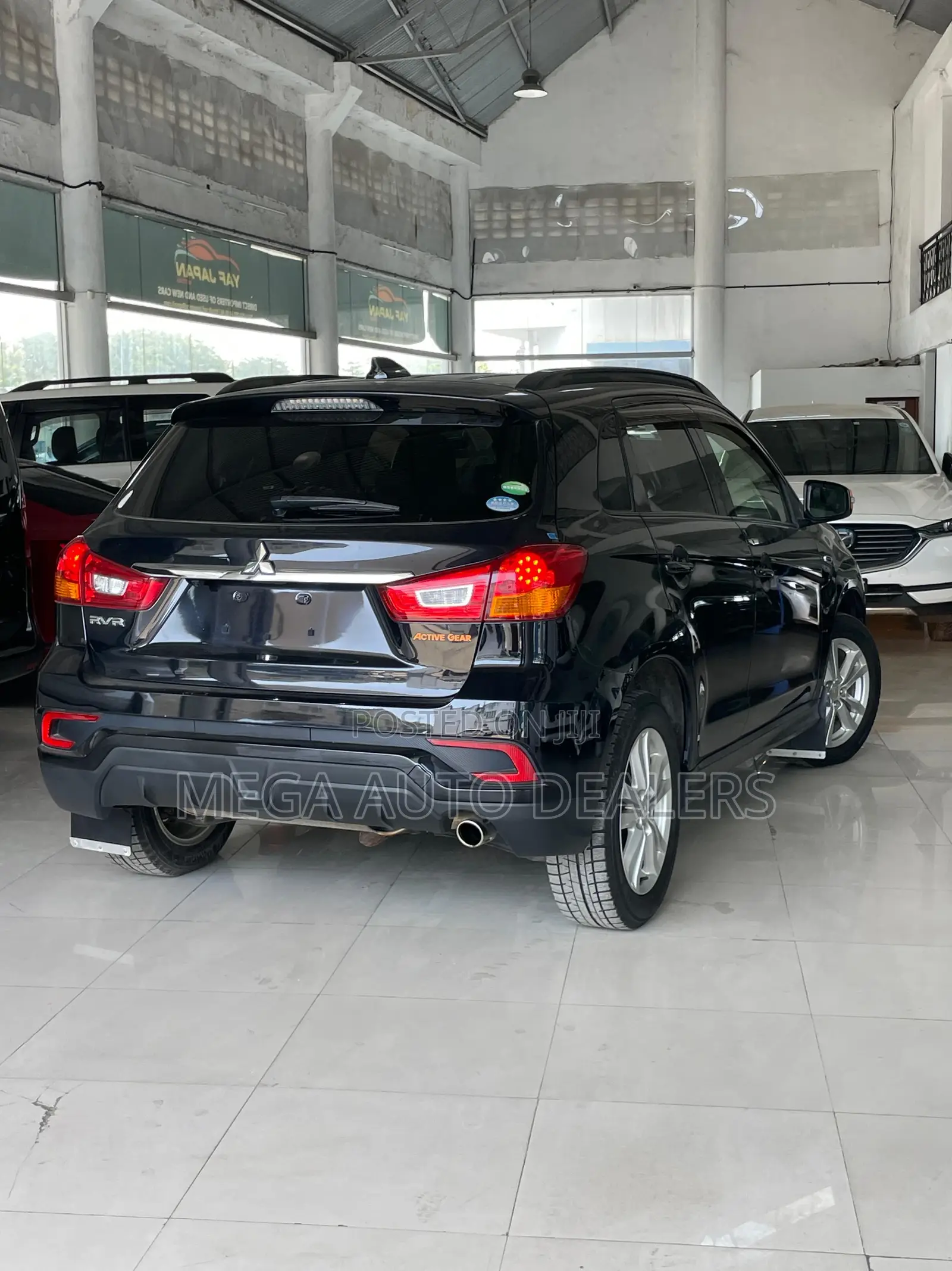 Mitsubishi RVR 2018 Black