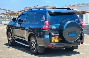 Toyota Land Cruiser Prado 2011 Black