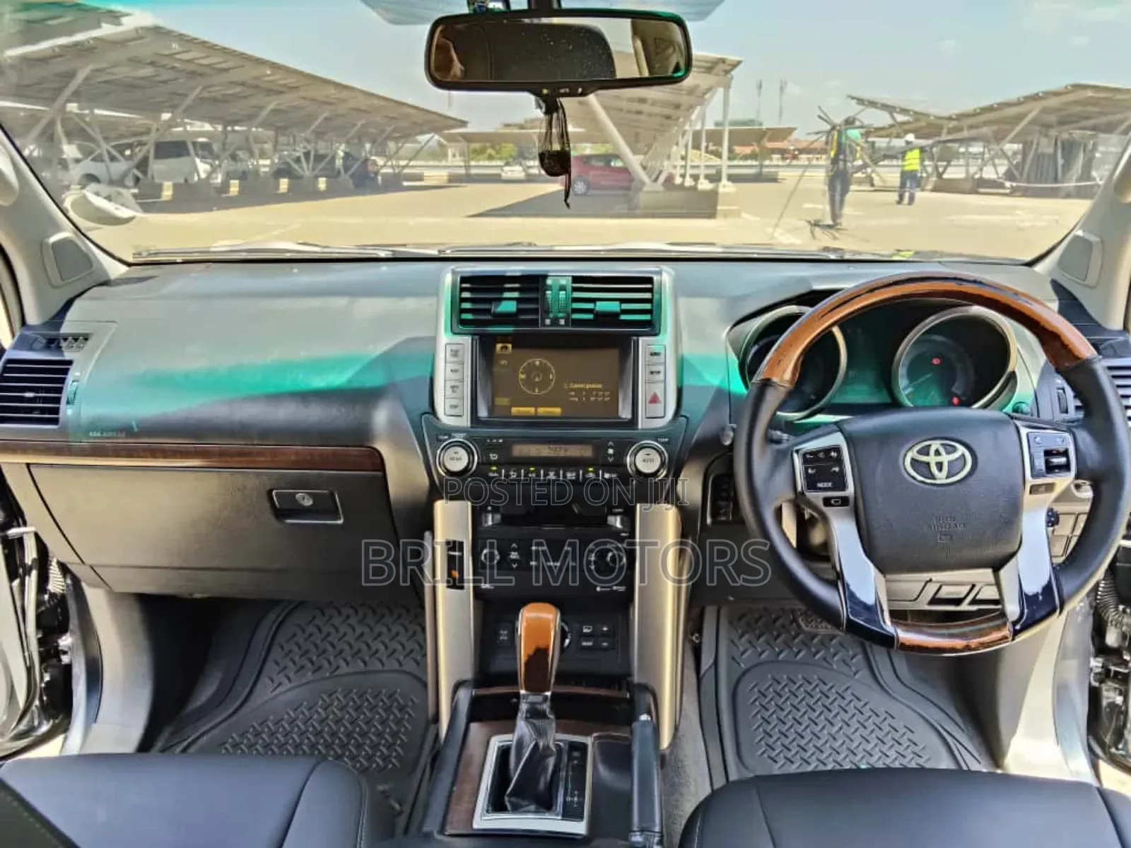 Toyota Land Cruiser Prado 2011 Black