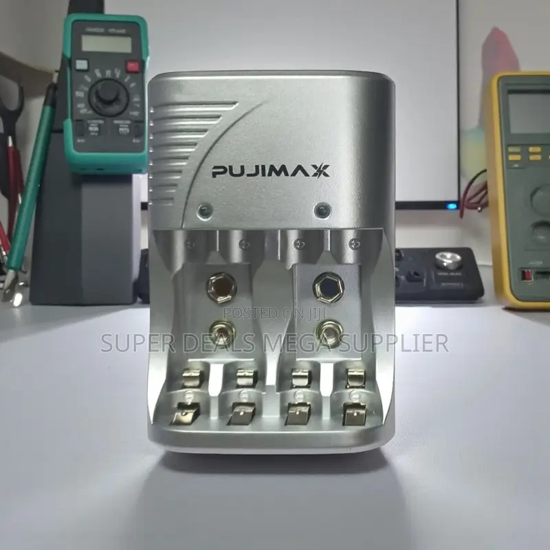 Pujimax 4 Slot Smart Charger Compatible With Aa Aaa and 9v Batteries