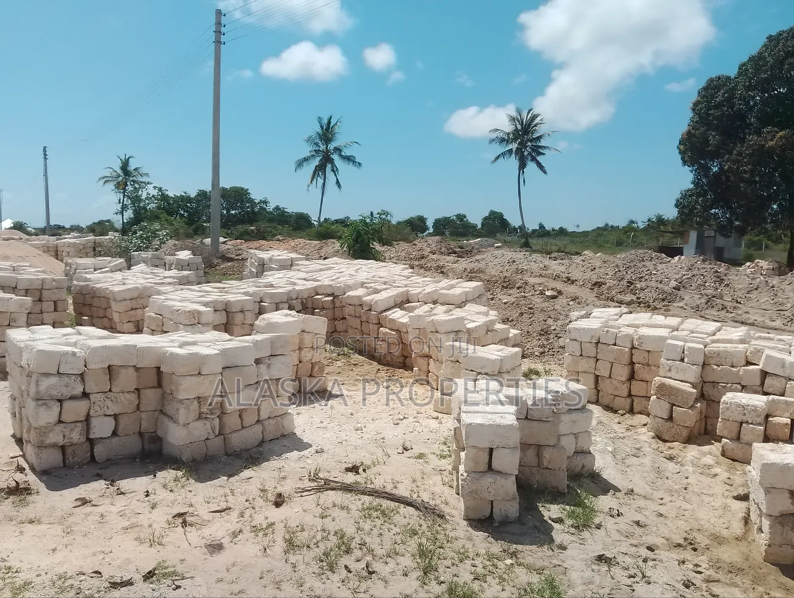 1/8 Prime Commercial Plot for Sale at Dongo Kundu Bypass