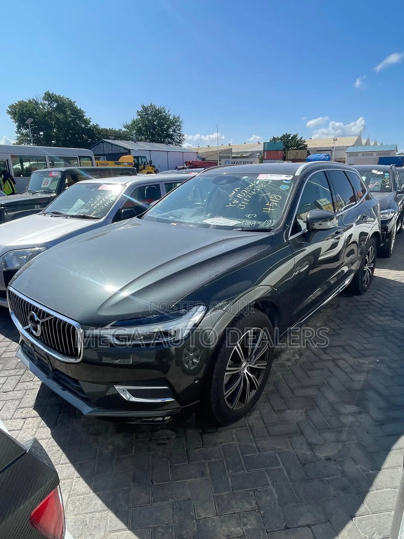 Volvo XC60 2018 Gray